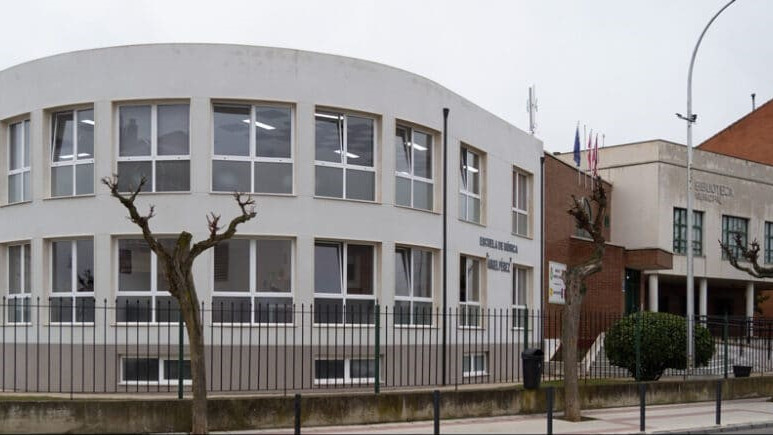 Imagen: Escuela Municipal de Música de Valverde de la Virgen ‘Ángel Pérez’