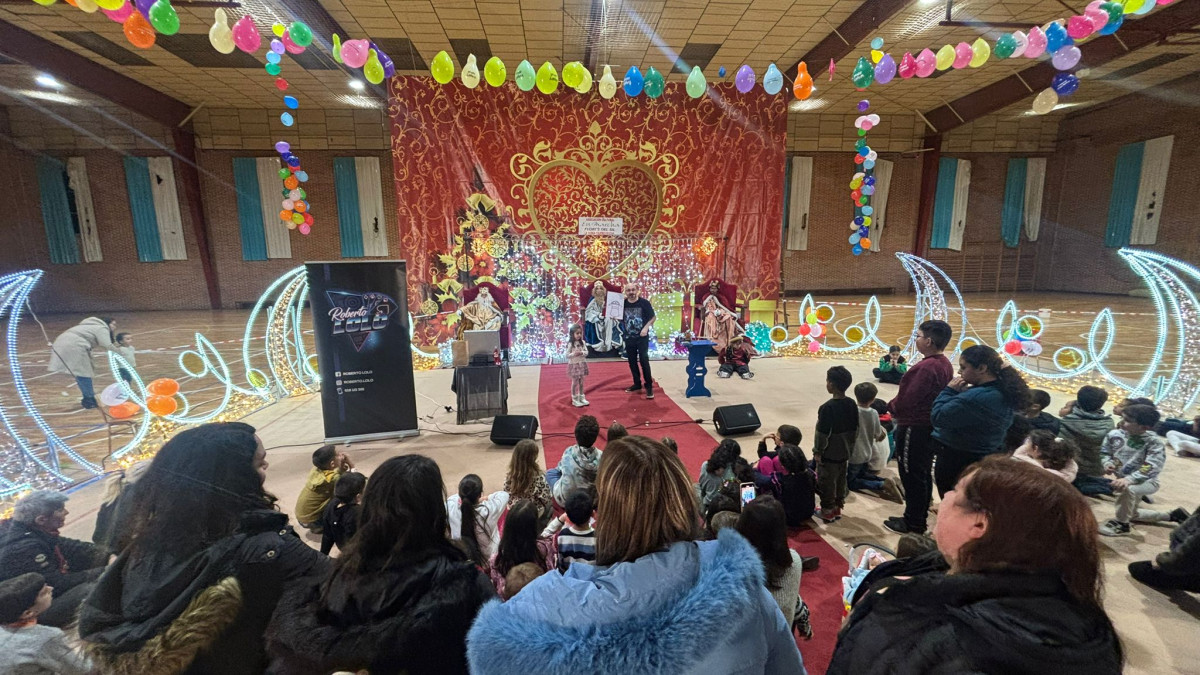 Imagen: Gala de Reyes Magos en Flores del Sil
