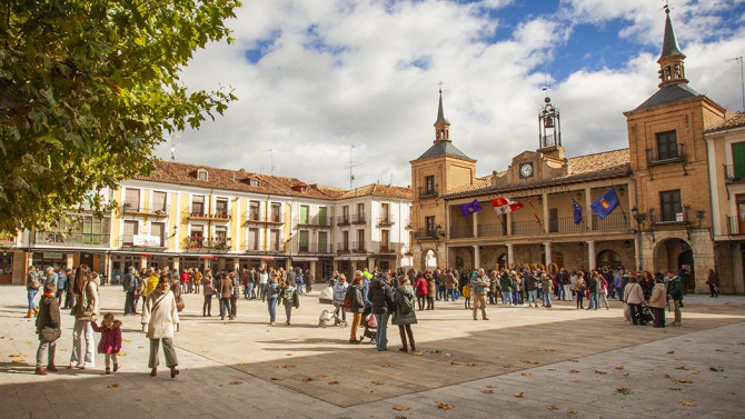 Imagen: Plaza Mayor de El Burgo de Osma. Foto Mario Tejedor/ Diario de Soria