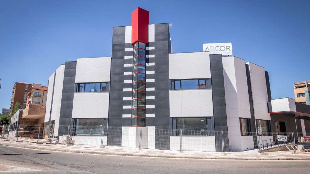 Imagen: Fachada de la estación de autobuses de Soria. Foto: Heraldo-Diario de Soria. 