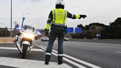 Los agentes detectaron también 10 infracciones por utilización del teléfono móvil y otras 9 por conducir sin la diligencia o precaución necesaria