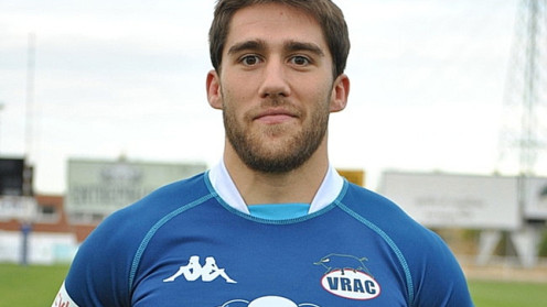 "Pacote" con la camiseta de su Club