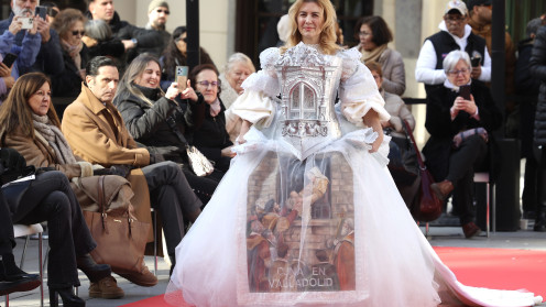 valladolid-desfila-en-madrid-con-13-vestidos-patrimonio