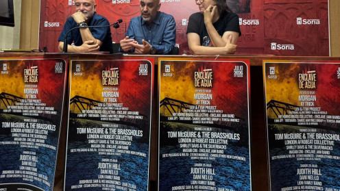 La concejala de Cultura, Gloria Gonzalo, el director artístico, Víctor Frutos, y el director de producción, Alfredo Cañas, han presentado el festival.