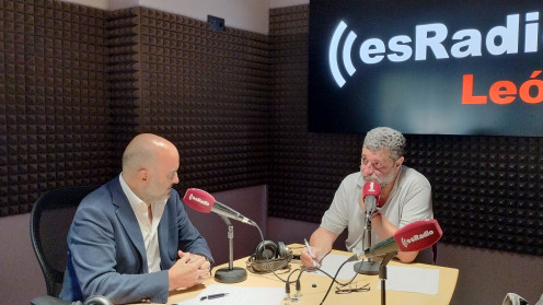 El farmacéutico Javier Herradón durante la entrevista en el programa Manos Arriba
