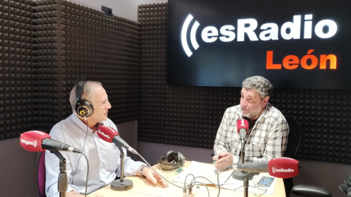 El doctor Antonio Martínez durante la entrevista en el programa Manos Arriba de EsRadio León