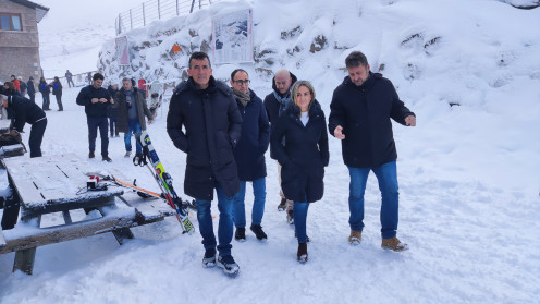 La ministra de Cultura y Deportes durante su visita a la estación Sierra de Béjar