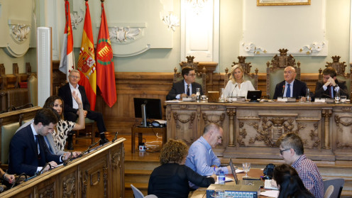 Imagen durante el Pleno Extraordinario en el Ayuntamiento de Valladolid