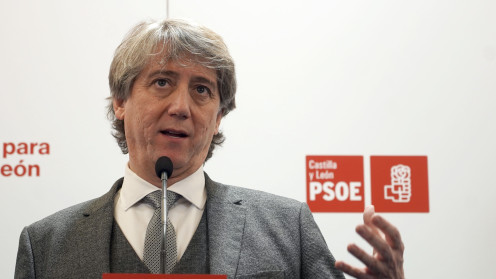 ICAL. Carlos Martínez, secretario general del PSCyL, ofrece un “pacto entre caballeros” a Mañueco y le reta a que gobierne la lista más votada.