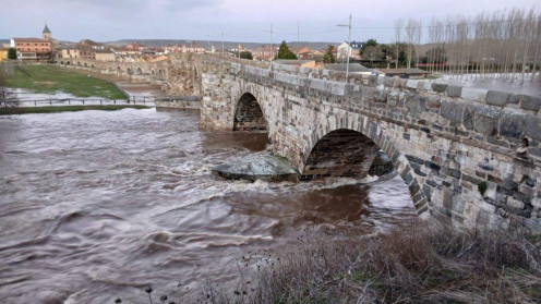Crecida del río Órbigo en la provincia de León
