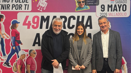 Leo Harlem, humorista; Carolina del Bosque, concejala de Juventud del Ayuntamiento de Valladolid, y Amando Cacho, presidente de Asprona Valladolid
