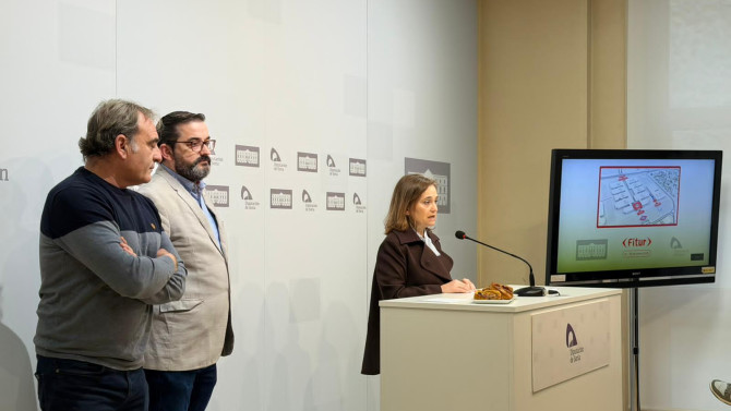 La diputada de Turismo, Elia Jiménez, ha dado a conocer los detalles de la oferta turística que la Diputación llevará a INTUR.  