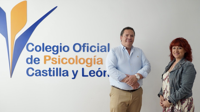 ICAL |Leticia Pérez - Jaime Gutiérrez; Presidente de COPCYL; y la vocal presidenta por Valladolid del COPCYL, Nieves Andrés.