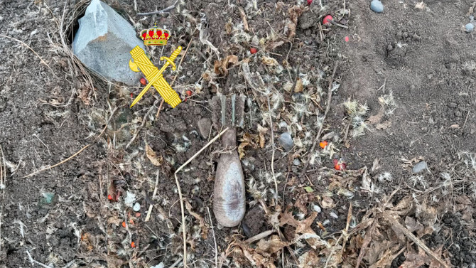 Imagen del artefacto. Guardia CIvil.