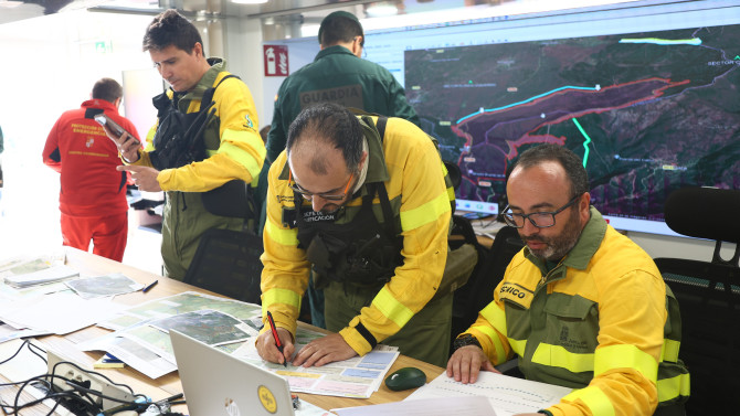 Integrantes de los equipos de extinción