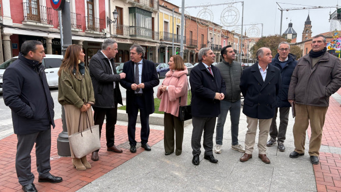 El Consejero de Movilidad y Transformación Digital en su visita a Peñaranda