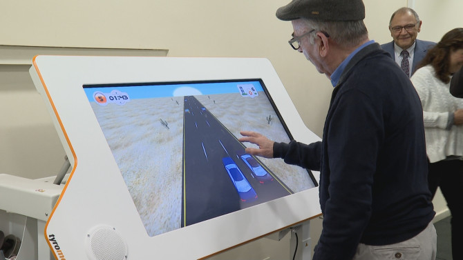 Salamanca incorpora un innovador sistema terapéutico para personas con parálisis cerebral