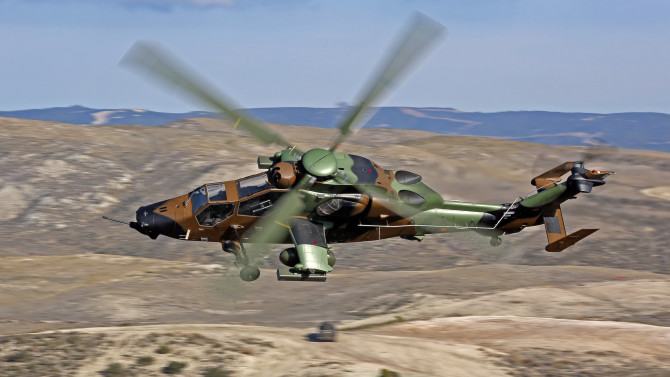 Helicóptero de ataque HA-28 Tigre.