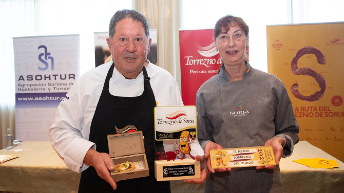 José Antonio y Cristina, del Restaurante La Chistera, ganadores del concurso.