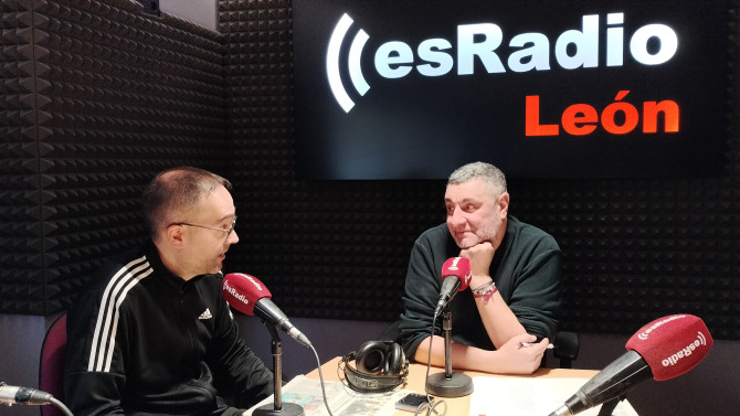 El periodista y escritor Pablo Rioja, durante la entrevista en el programa Manos Arriba