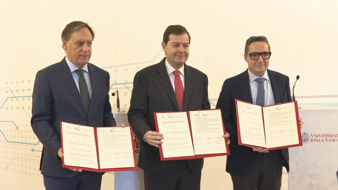 Firma del proyecto del Distrito Tecnológico “Sendero de las Cregas”