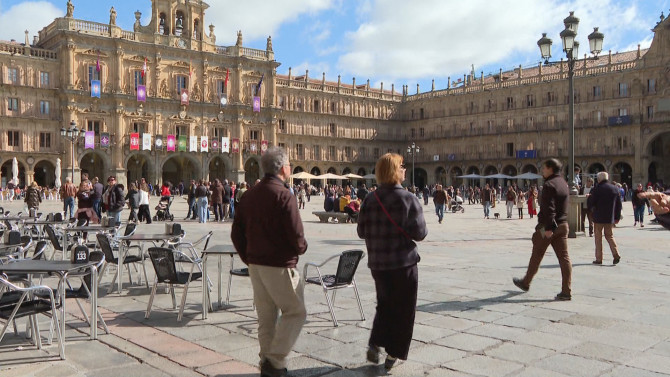 Plaza Mayor de Salamanca durante la Semana Santa