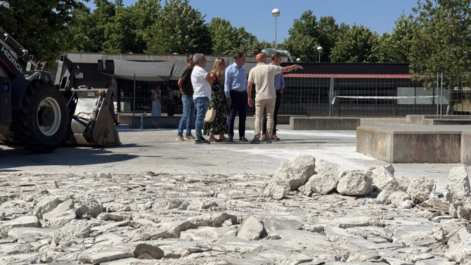 El Alcalde, Carlos García Carbayo durante la visita a las obras del parque de Wurzburg