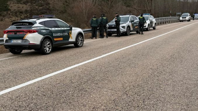 Dispositivo de la Guardia Civil para localizar al joven desaparecido.