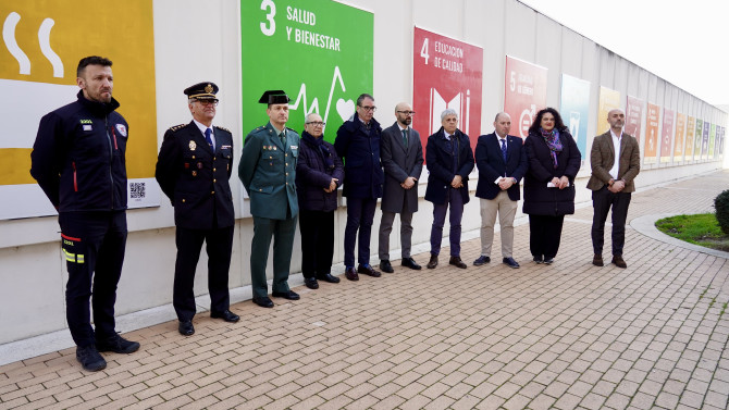 Cruz Roja en León inaugura el mural `Objetivo del Milenio´ sobre los Objetivos de Desarrollo Sostenible / ICAL-Campillo