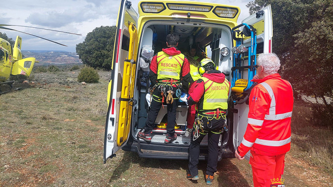 Dispositivo de emergencia desplazado hasta el lugar del suceso. 