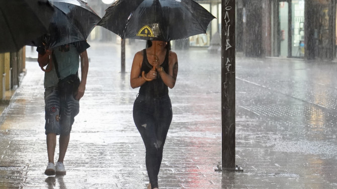 Campillo / ICAL . Imagen de archivo - Fuerte tormenta en la capital leonesa