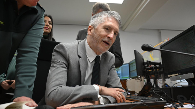 El ministro del Interior, Fernando Grande-Marlaska, durante su visita a la Comandancia de la Guardia Civil en Soria.