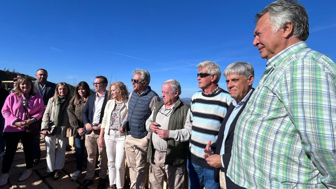 Visita de Gonzalo Santonja al Mirador de Orellán