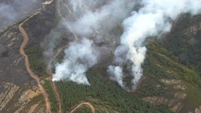 Foto de archivo (ICAL). Incendio en Cerezo de Arriba (Segovia)
