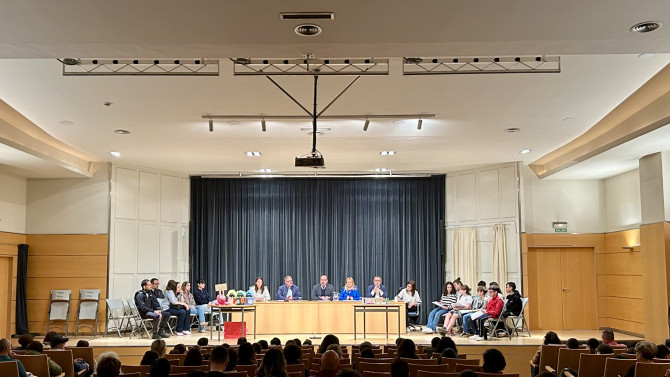Momento del acto en la Casa de la Cultura de Ponferrada