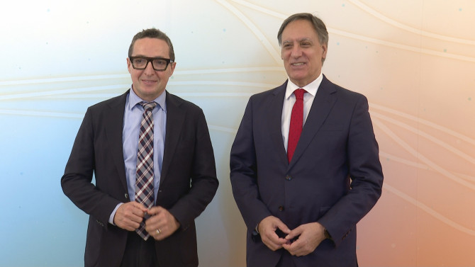 El Rector de la USAL, Juan Manuel Corchado, junto al Alcalde de Salamanca, Carlos García Carbayo
