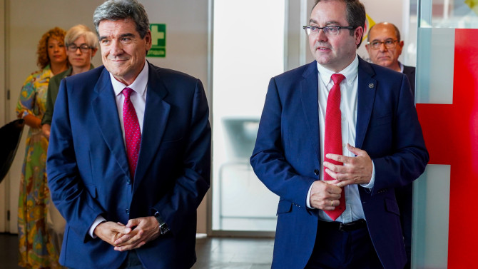 ICAL | Campillo - El ministro de para la Transformación Digital y de la Función Pública, José Luis Escrivá, inaugura en León el Laboratorio de Seguridad del Instituto Nacional de Ciberseguridad, Incibe junto a su director, Félix Barrio