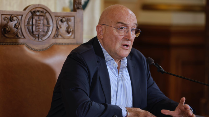 El alcalde de Valladolid, Jesús Julio Carnero