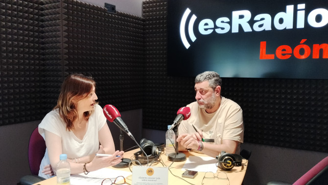 La psicóloga Marta Herrera durante la entrevista en el programa Manos Arriba
