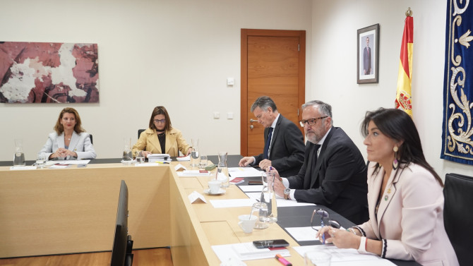 Reunión de la Mesa de las Cortes de Castilla y León presidida por Carlos Pollán, en la que se decidió devolver el proyecto de Presupuestos 2026 a la Junta.