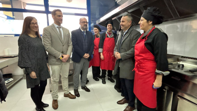 Visita al centro de día de Flores del Sil