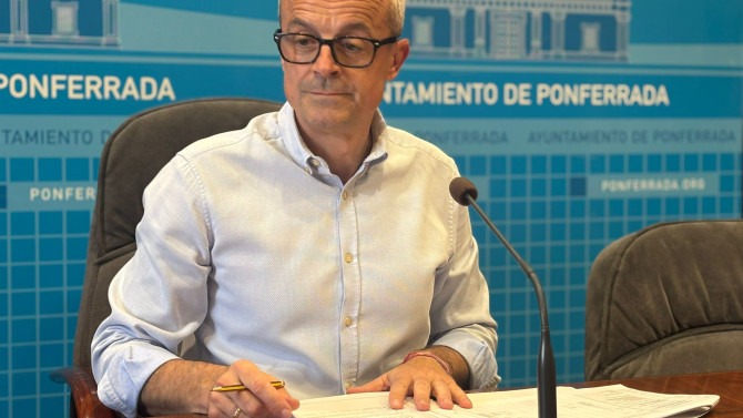 Luis Antonio Moreno, anunciando que no se llevarán a pleno los presupuestos