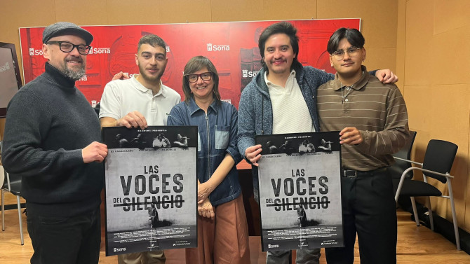 La concejala de Cultura, Gloria Gonzalo, ha sido la encargada de presentar este proyecto acompañada por el director del documental, Guillermo González Coll, y el equipo técnico: Adán Santiago (guion y sonido), Fran Bravo (imagen) y Chalo Cantor (montaje). 