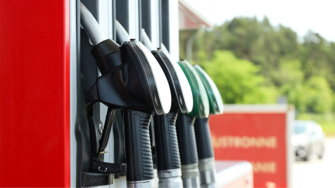 El Gobierno presenta un Plan anticrisis de 5.000 millones de euros para paliar la subida de precios por la guerra en Irán