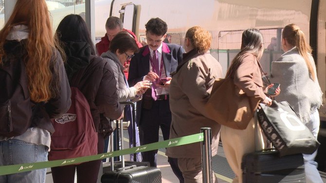 Viajeros del tren Salamanca-Barcelona