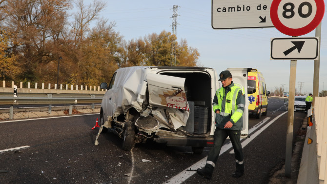 Brágimo / ICAL . Foto de Archivo de un accidente sin heridos en Palencia a principios de 2024.