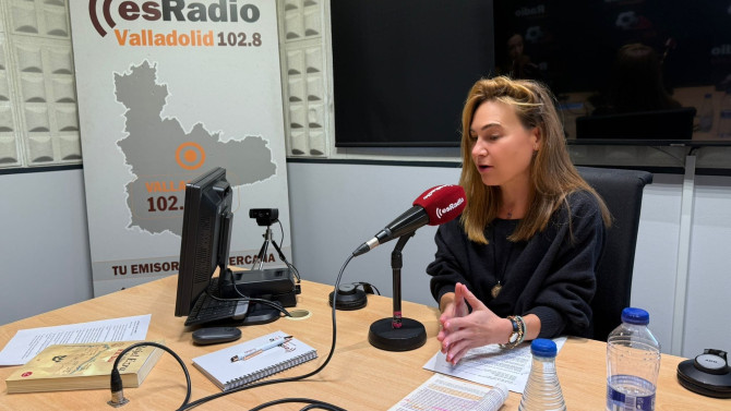 Raquel Jiménez, autora de ‘Yo, Raquel Ezra. La amante de Alfonso VIII’