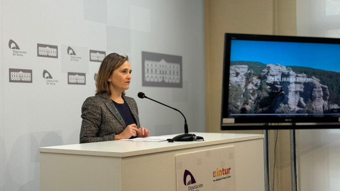 La diputada de Turismo, Elia Jiménez, ha dado a conocer los detalles de la oferta turística que la Diputación llevará a INTUR.  