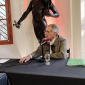 VID20251009151829-frame-at-0m52s-1280x640