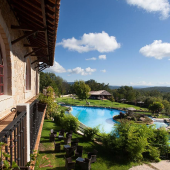 exterior-jardin-piscina-hotel-termal-abadia-templarios